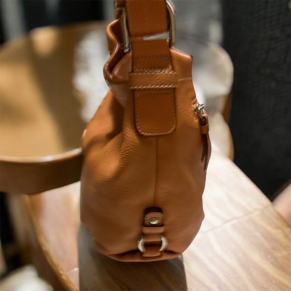 Coach Pebbled, Leather Shoulder Bag - Picture 4 of 11